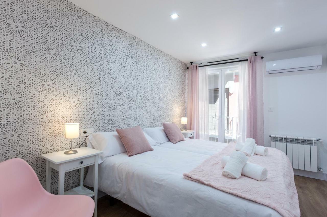 Apartamentos Reina Isabel Granada Dış mekan fotoğraf
