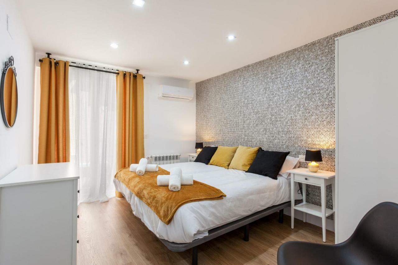 Apartamentos Reina Isabel Granada Dış mekan fotoğraf