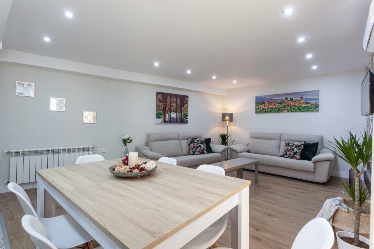 Apartamentos Reina Isabel Granada Dış mekan fotoğraf